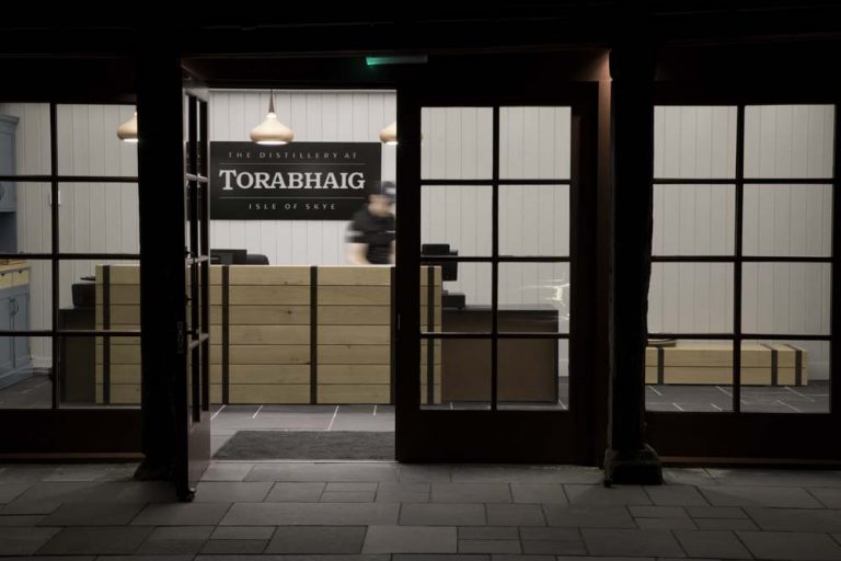 NU4A0258d copy 768x512